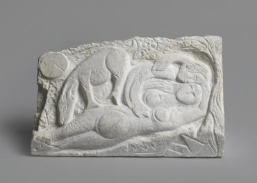 Couple avec chèvre ou Les Amoureux couchés, 1952, Sculpture de Marc Chagall