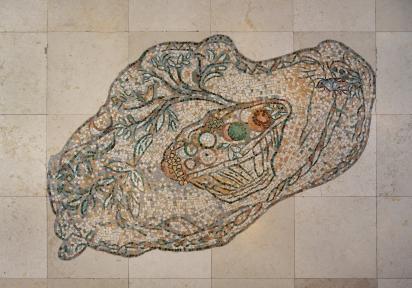 Pavement 3 pour le hall d'entrée de la Knesset, Jérusalem : Corbeille de fruits, 1964 - 1966, Mosaïque de Marc Chagall