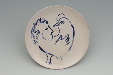Ida Chagall’s wedding service: large plate 12: Profile-Rooster, 1951, Ceramic by Marc Chagall