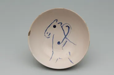 Service de mariage d’Ida Chagall : bol 1 : Cheval attelé, 1951, Céramique de Marc Chagall