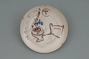 Service de mariage d’Ida Chagall : petite assiette 3 : Nature morte, 1951, Céramique de Marc Chagall