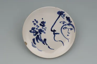 Ida Chagall’s wedding service: saucer 1: Profile and Face With Flowers, 1951, Ceramic by Marc Chagall